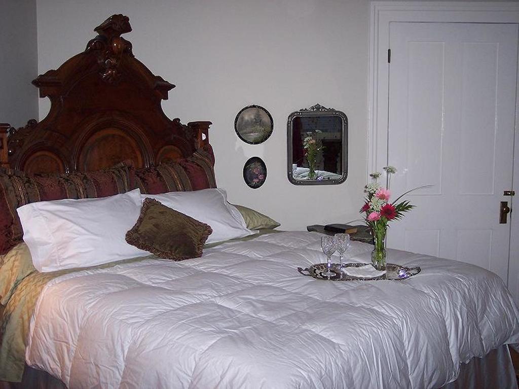 Shadowlawn Bed And Breakfast Колумбус Номер фото